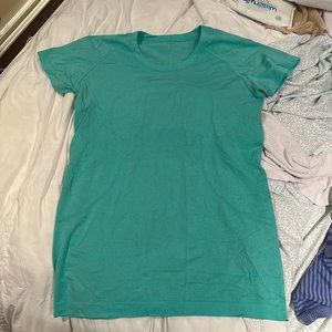 Lululemon swiftly tech short sleeve shirt size 10